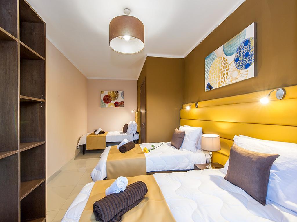 Bayside Apartments Saint Julian's Екстериор снимка